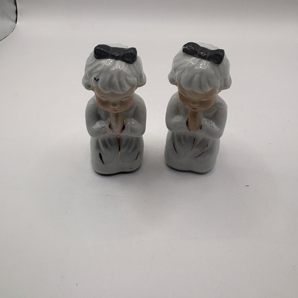 Vintage Two Girls Praying Figurines Japan